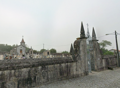 Cemit&eacute;rio de Couto de Cima